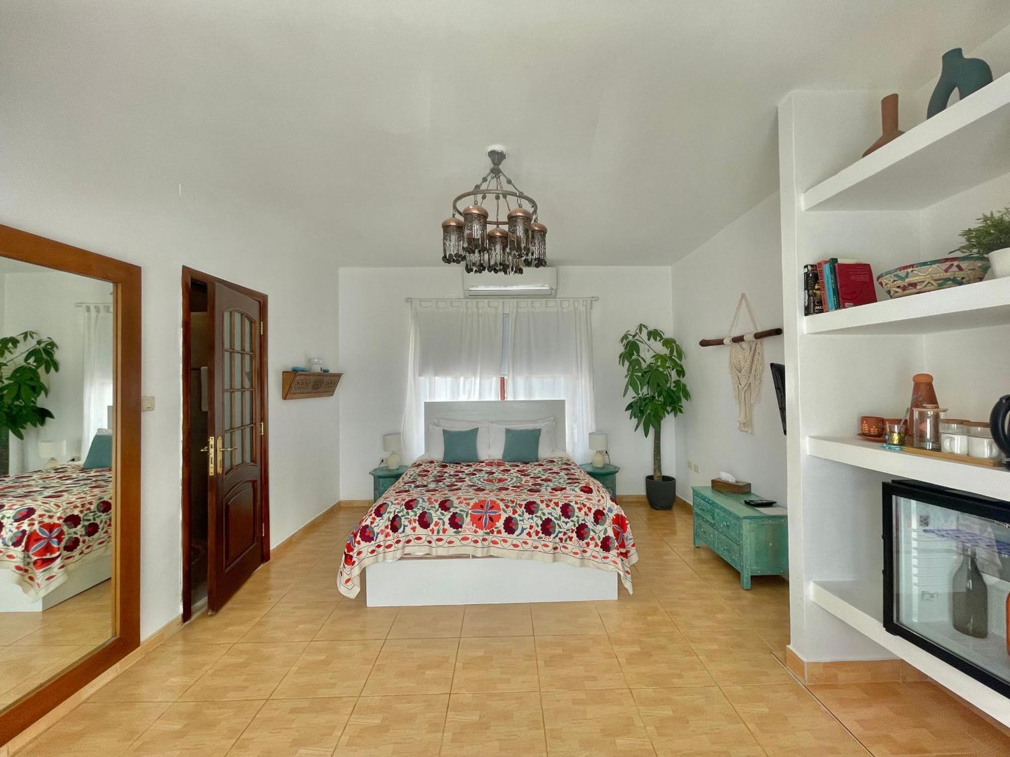 The Precious Guesthouse Sweimeh 外观 照片